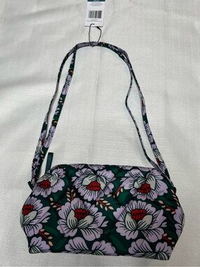 Vera Bradley Camera Bag Quilted Floral Print Shoulder Bag Cottagecore Chic
